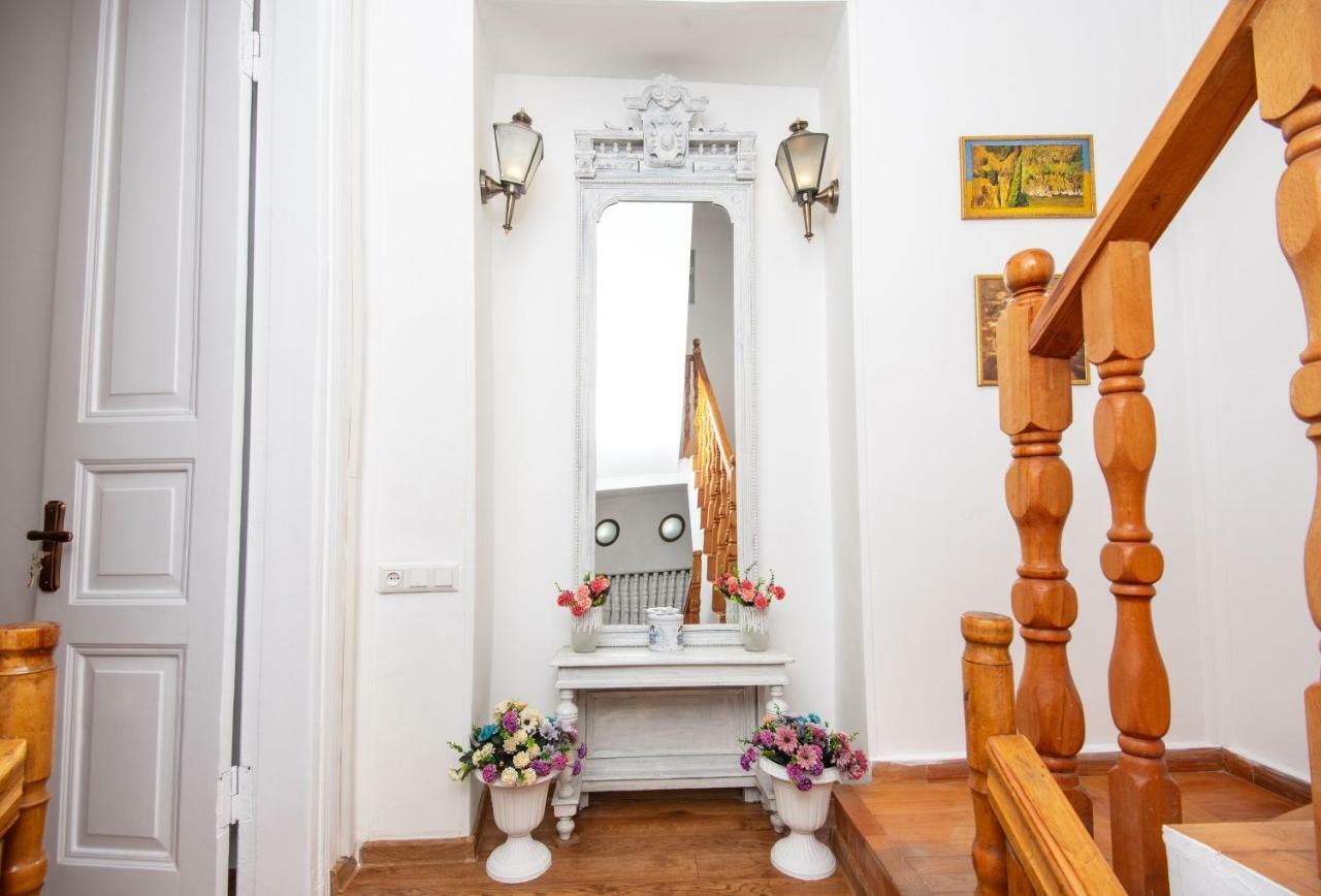 Lowell Hotel Tbilisi Bagian luar foto